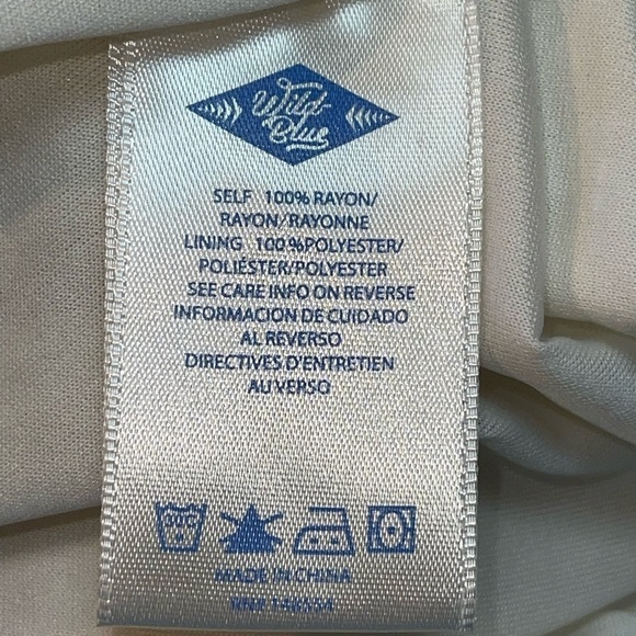 🌻 Wild Blue by Sadie Robertson Boho Cold Shoulder Top. SiZe medium - Picture 6 of 9